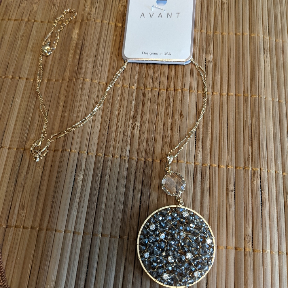 New Avant Necklace